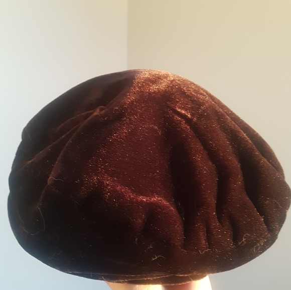 Black Beret with plate reading ”PATTYO” - Picture 6 of 9